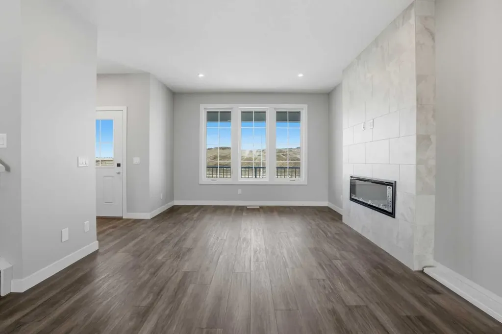 229 Bridgeport Gate Chestermere AB T1X 3E2