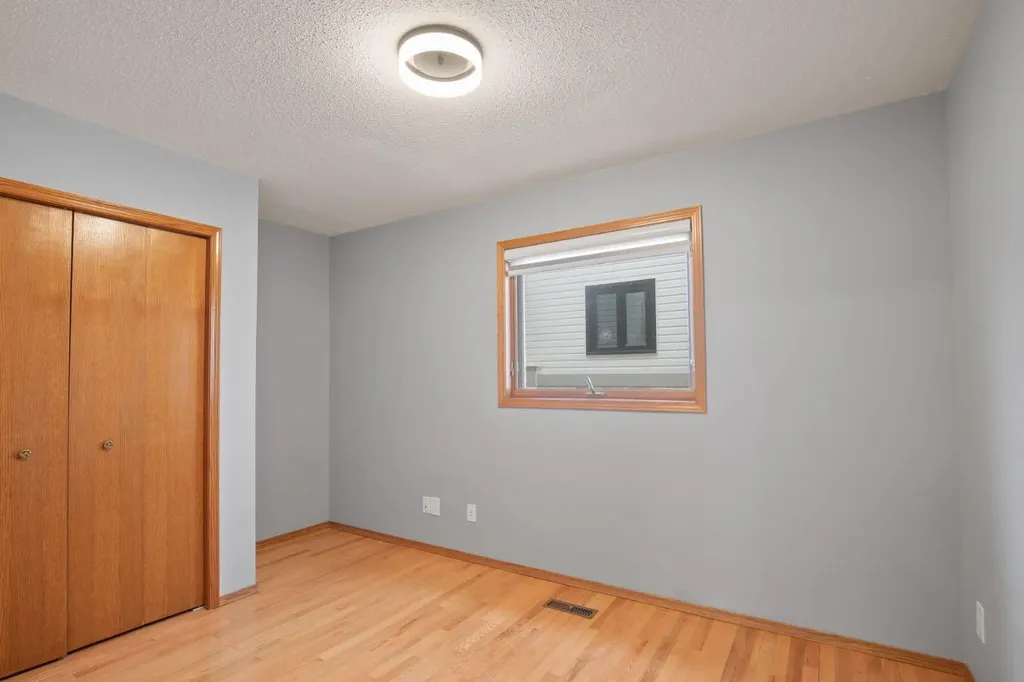 87 Denison Crescent Red Deer AB T4R 2E9