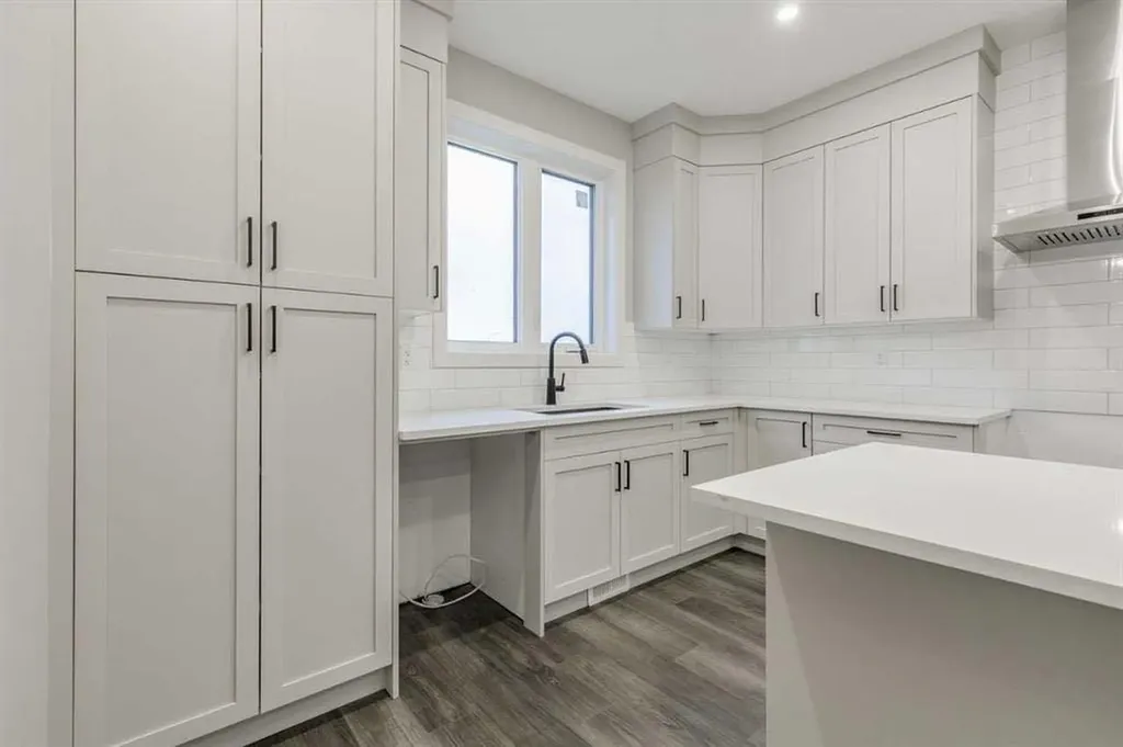 197 Bridgeport Gate Chestermere AB T1X 3E2