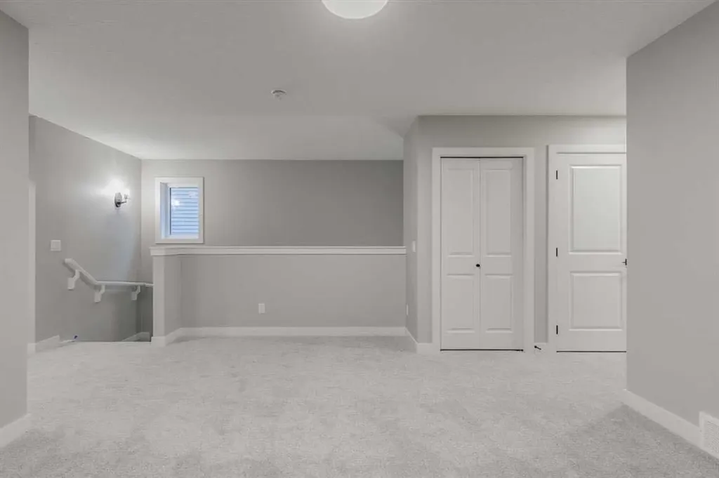 197 Bridgeport Gate Chestermere AB T1X 3E2