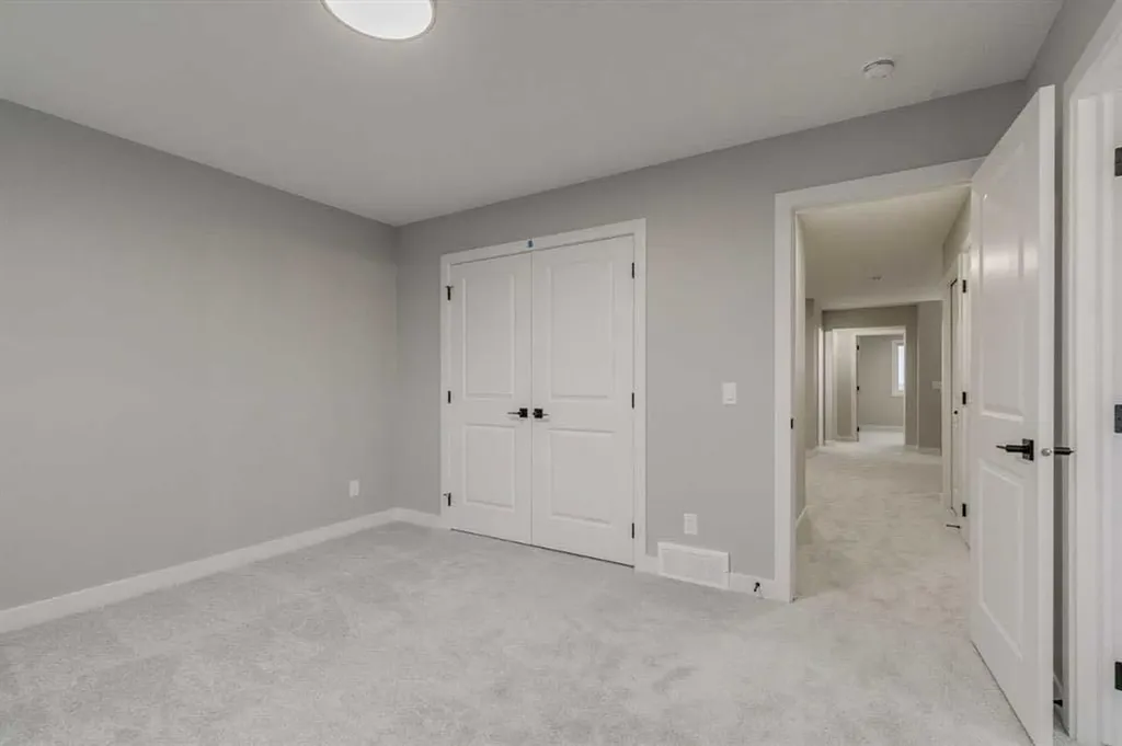 197 Bridgeport Gate Chestermere AB T1X 3E2