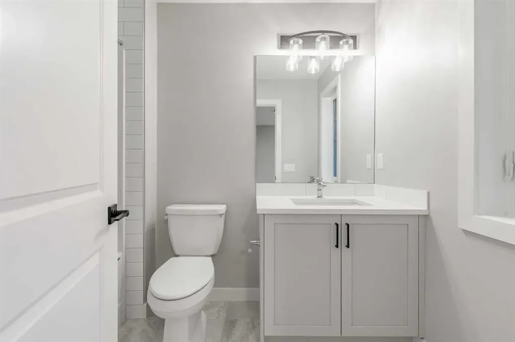 197 Bridgeport Gate Chestermere AB T1X 3E2