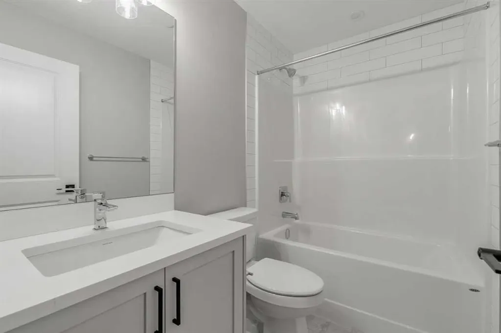 197 Bridgeport Gate Chestermere AB T1X 3E2