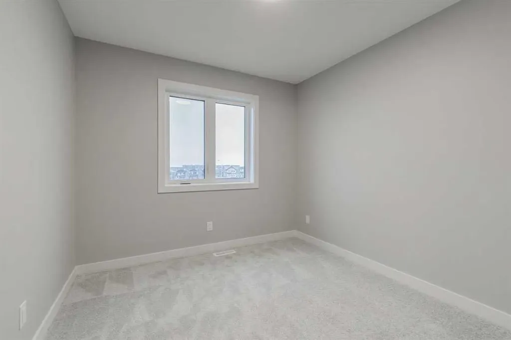197 Bridgeport Gate Chestermere AB T1X 3E2