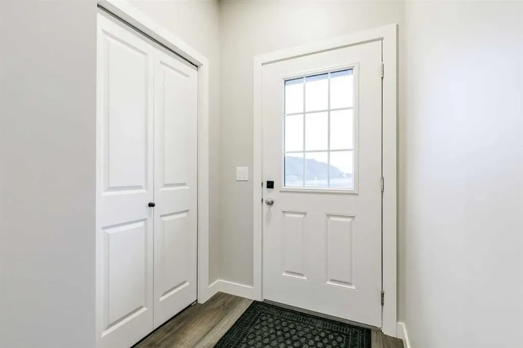 197 Bridgeport Gate Chestermere AB T1X 3E2