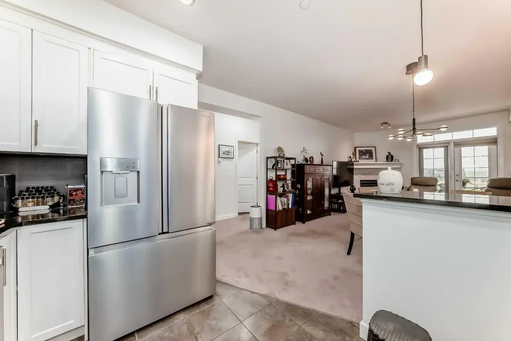 1005A Westmount Drive Strathmore AB T1P 0C3