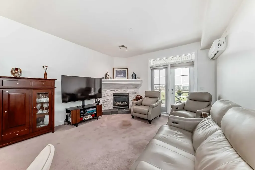 1005A Westmount Drive Strathmore AB T1P 0C3