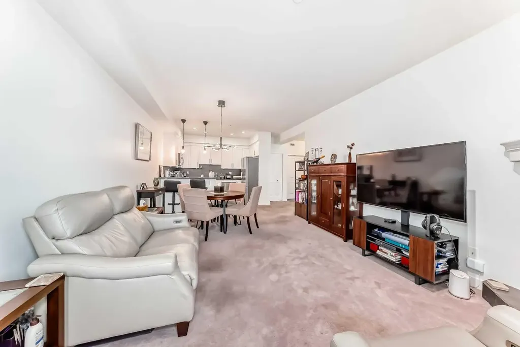 1005A Westmount Drive Strathmore AB T1P 0C3
