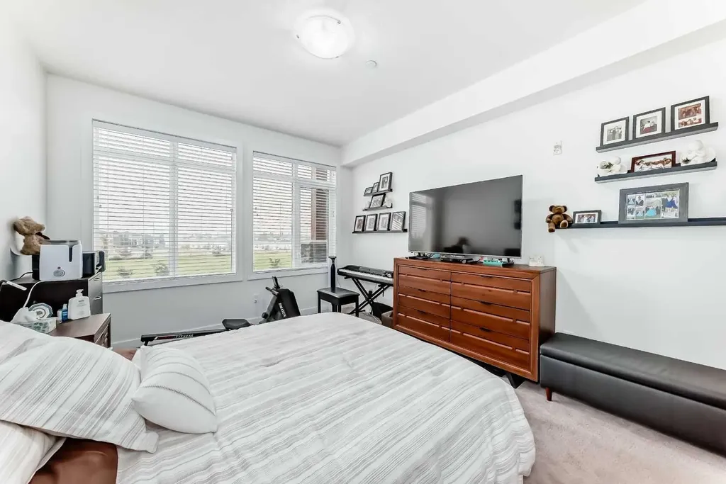 1005A Westmount Drive Strathmore AB T1P 0C3
