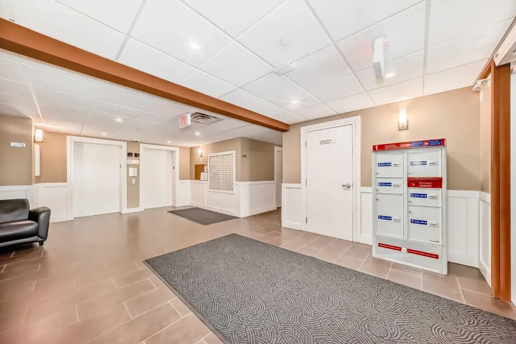 1005A Westmount Drive Strathmore AB T1P 0C3