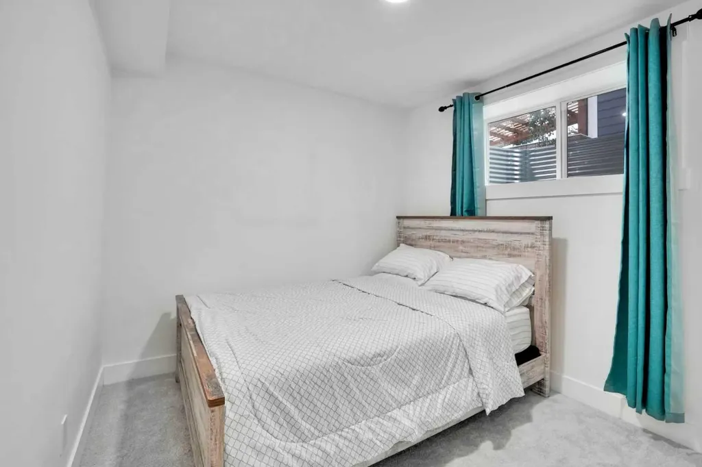 44 Cottageclub Lane Rural Rocky View County AB T4C 1B1