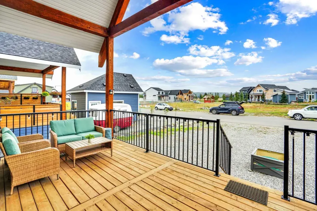 44 Cottageclub Lane Rural Rocky View County AB T4C 1B1