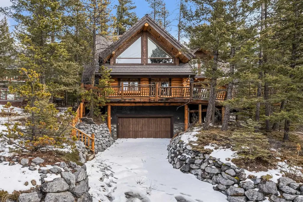 11 Aspen Glen Canmore AB T1W1A6
