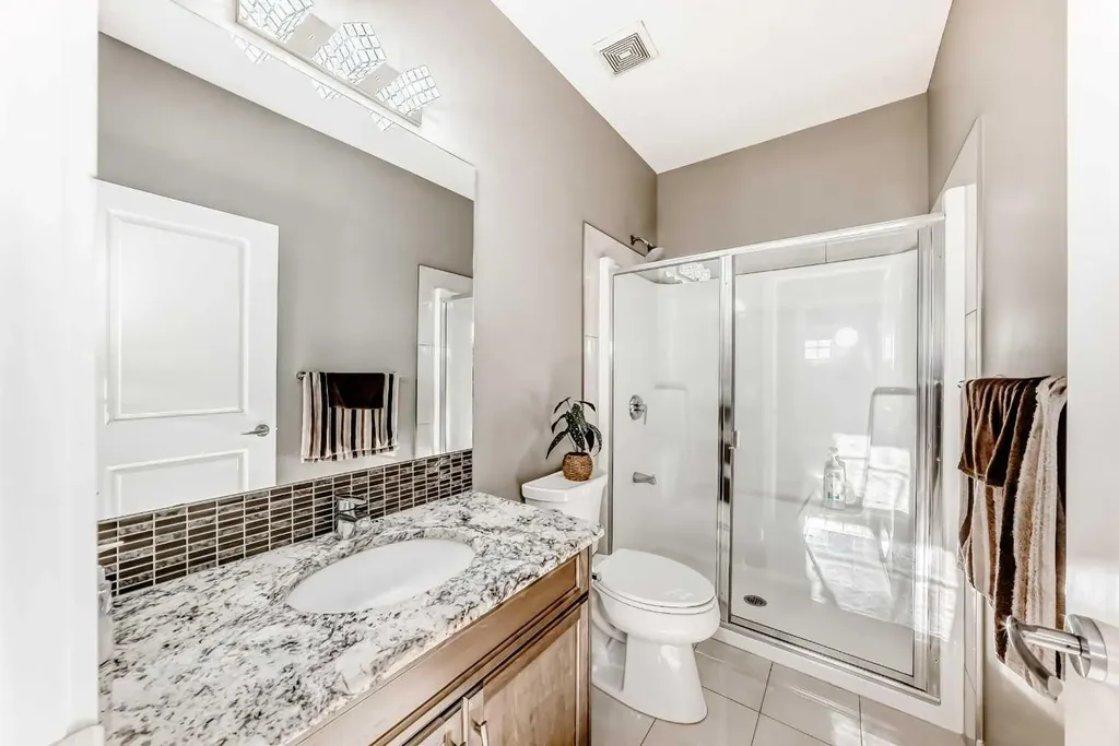 201 Aspenmere Way Chestermere AB T1X 0Y2