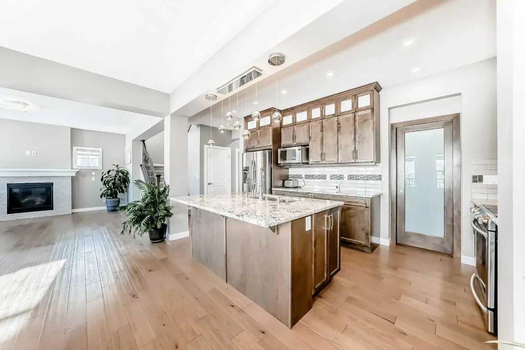 201 Aspenmere Way Chestermere AB T1X 0Y2