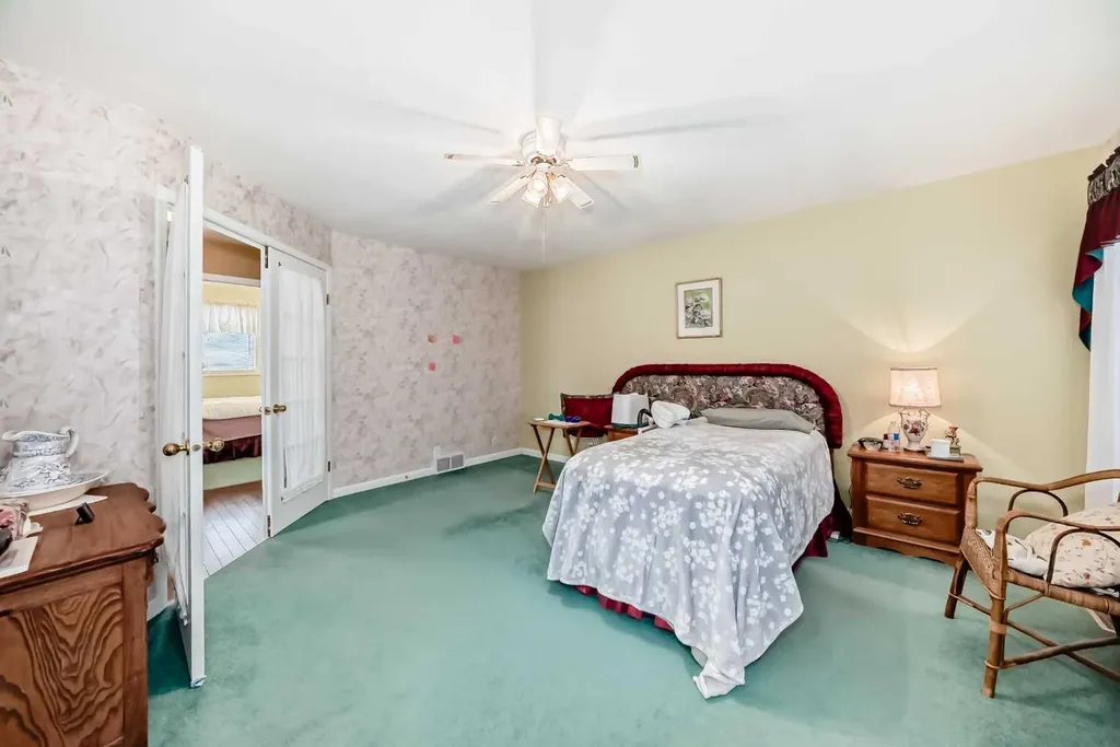 5205 55st Rimbey AB T0C 2J0