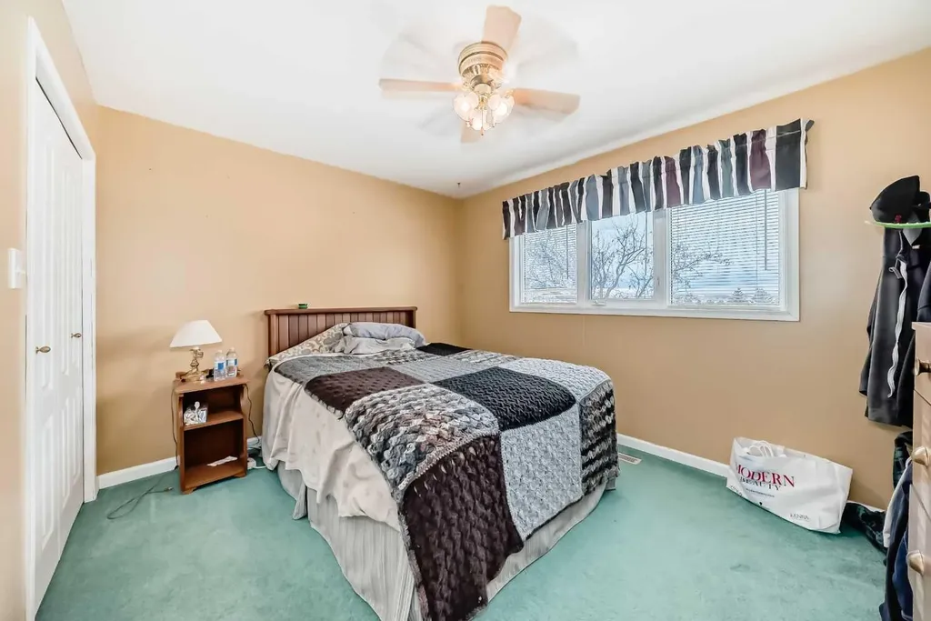 5205 55st Rimbey AB T0C 2J0