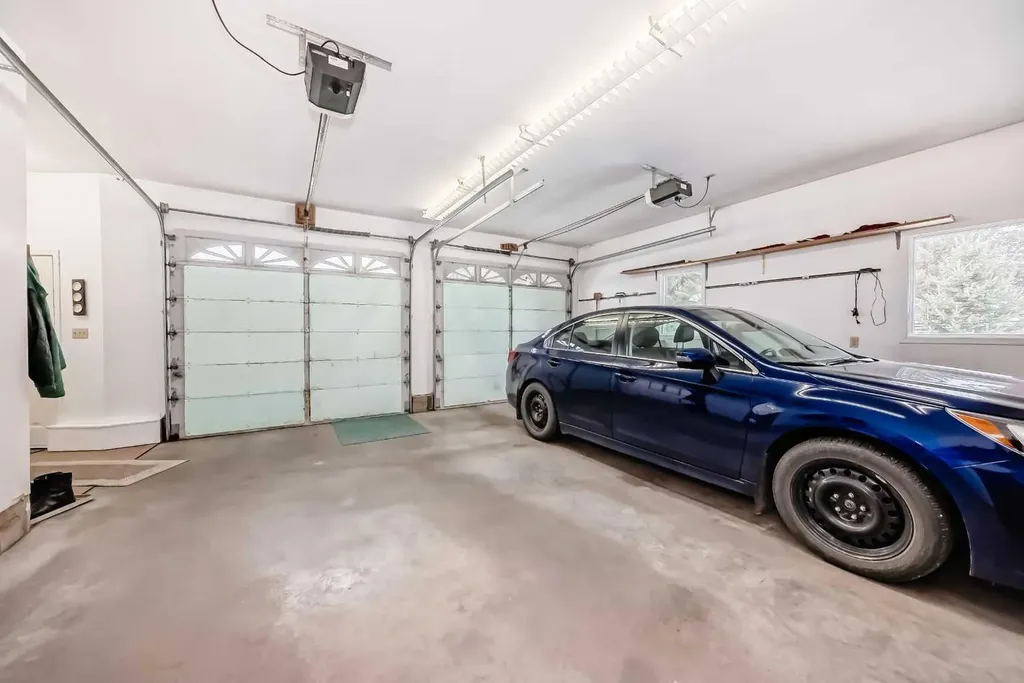 5205 55st Rimbey AB T0C 2J0