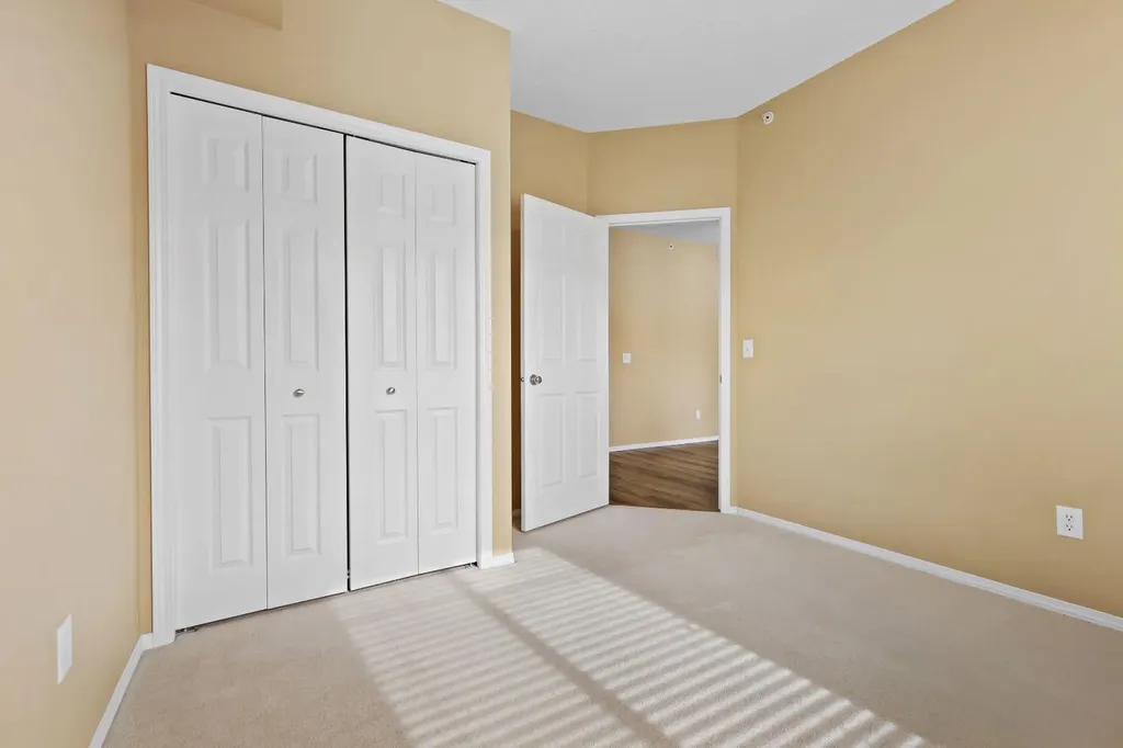 70 Panamount Drive NW Calgary AB T3K6G7