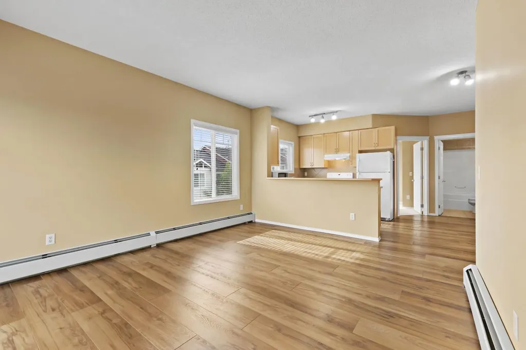 70 Panamount Drive NW Calgary AB T3K6G7
