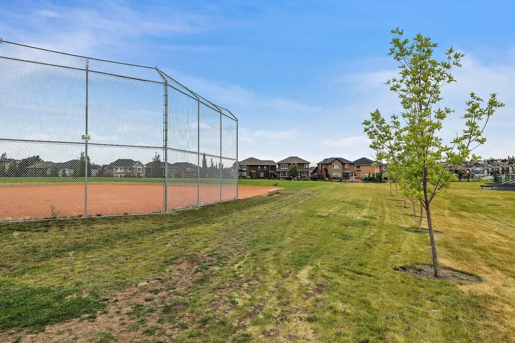 70 Panamount Drive NW Calgary AB T3K6G7