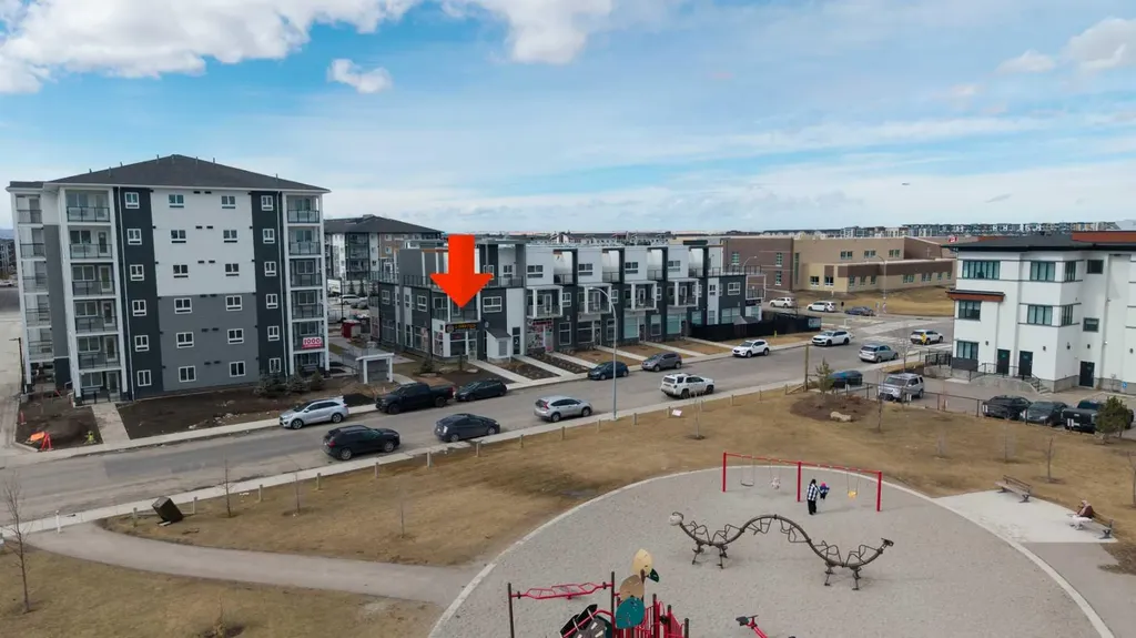 151 Skyview Bay Calgary AB T3N2K3