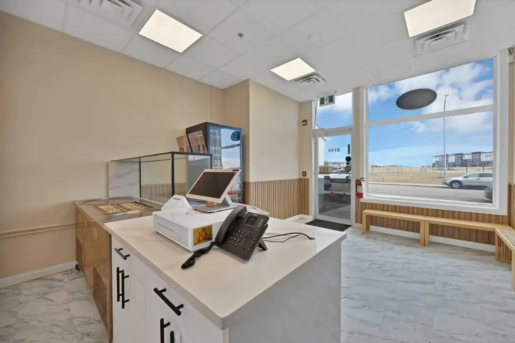 151 Skyview Bay Calgary AB T3N2K3