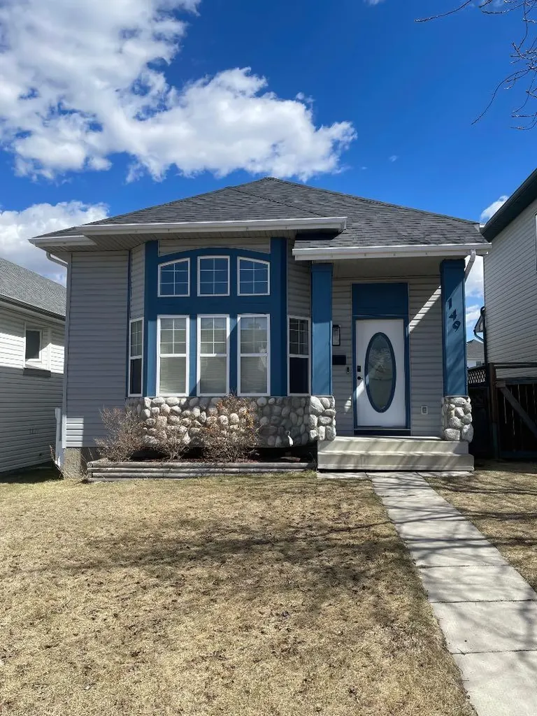 149 Hidden Ranch Road NW Calgary AB T3A 5S6