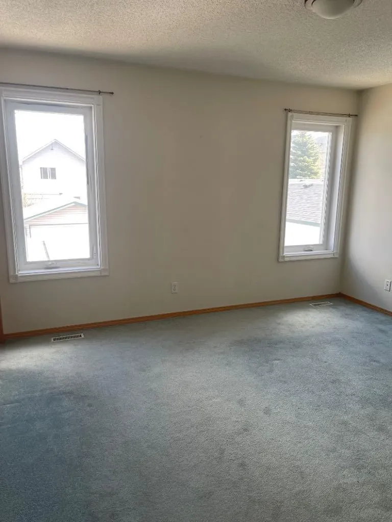 149 Hidden Ranch Road NW Calgary AB T3A 5S6