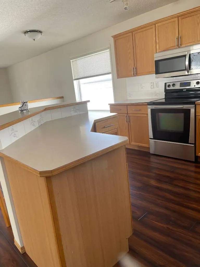 149 Hidden Ranch Road NW Calgary AB T3A 5S6