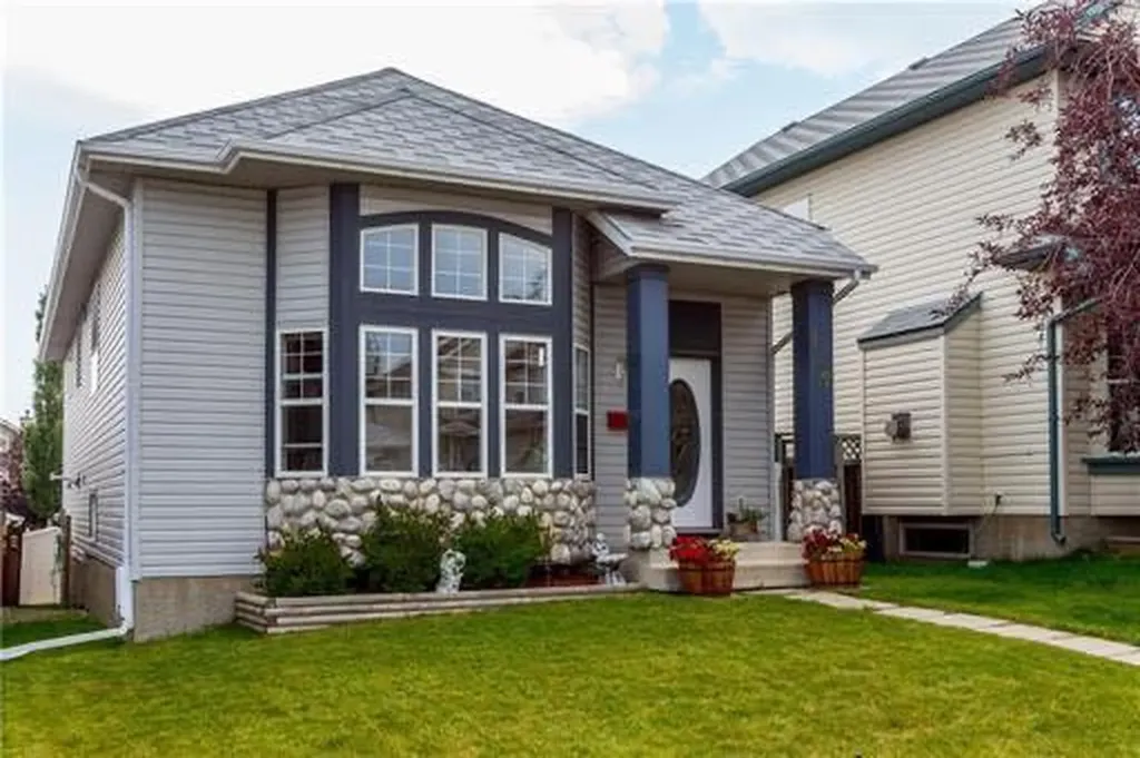149 Hidden Ranch Road NW Calgary AB T3A 5S6