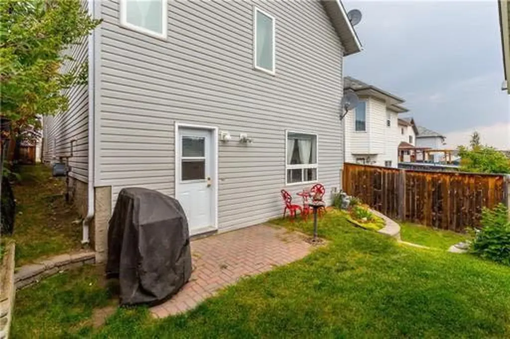 149 Hidden Ranch Road NW Calgary AB T3A 5S6