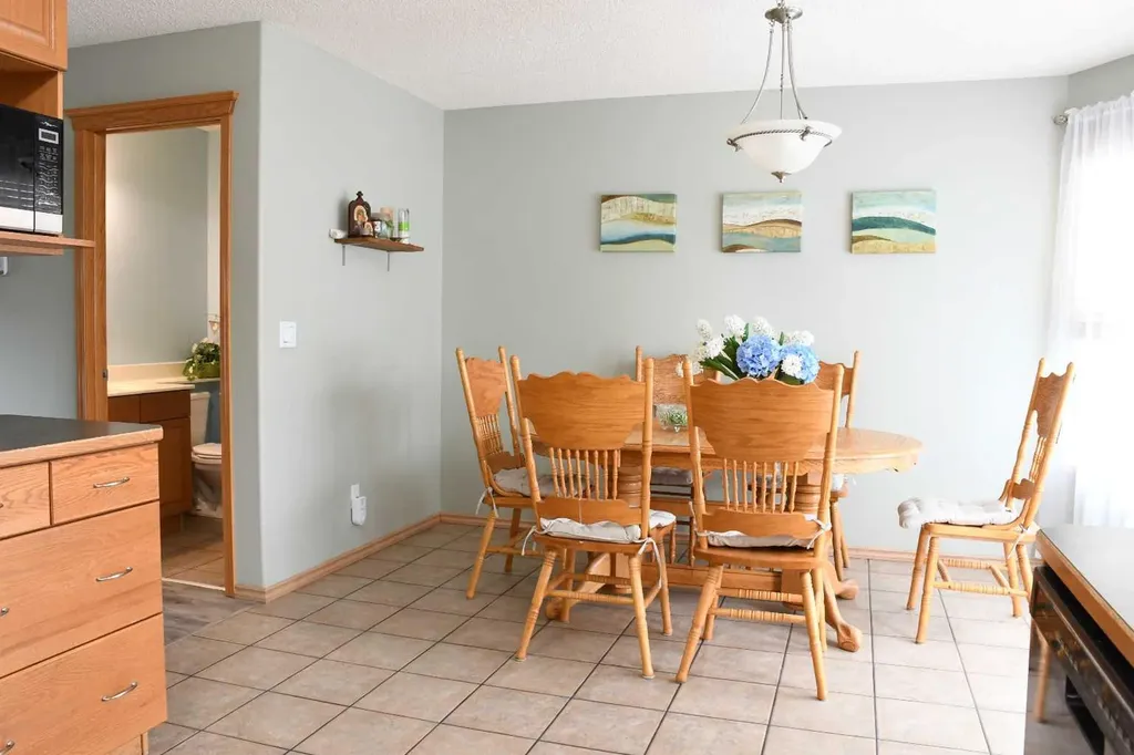 66 Cramond Circle SE Calgary AB T3M 1E6