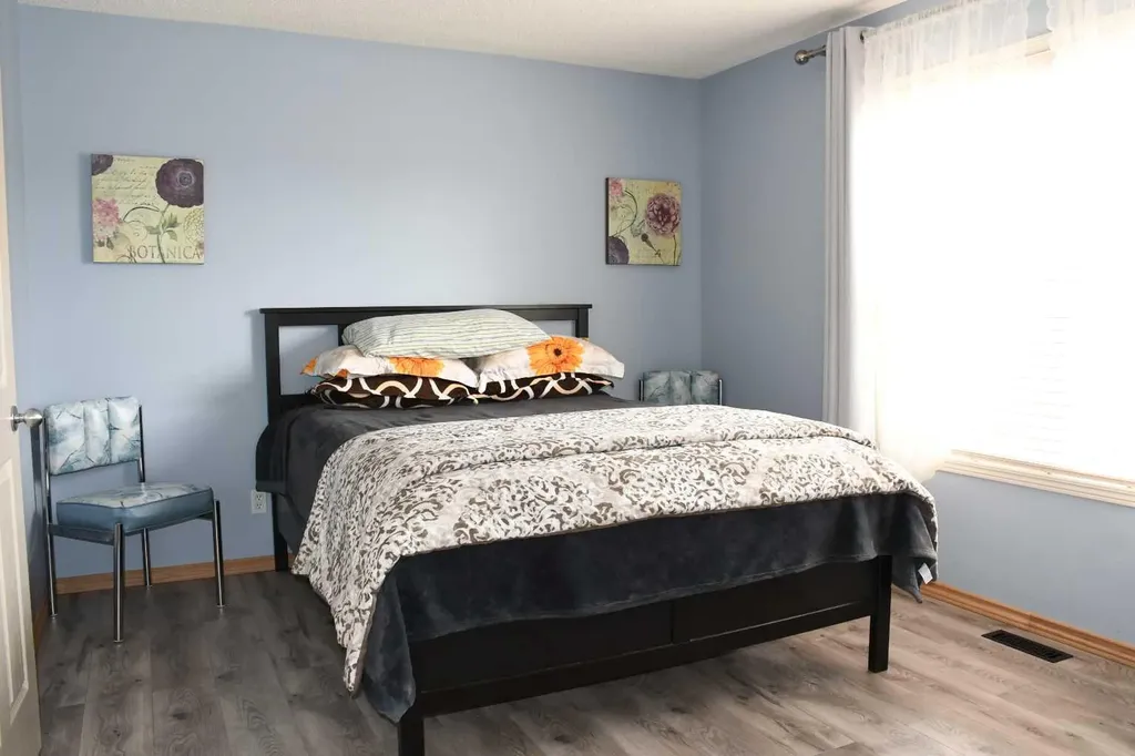 66 Cramond Circle SE Calgary AB T3M 1E6