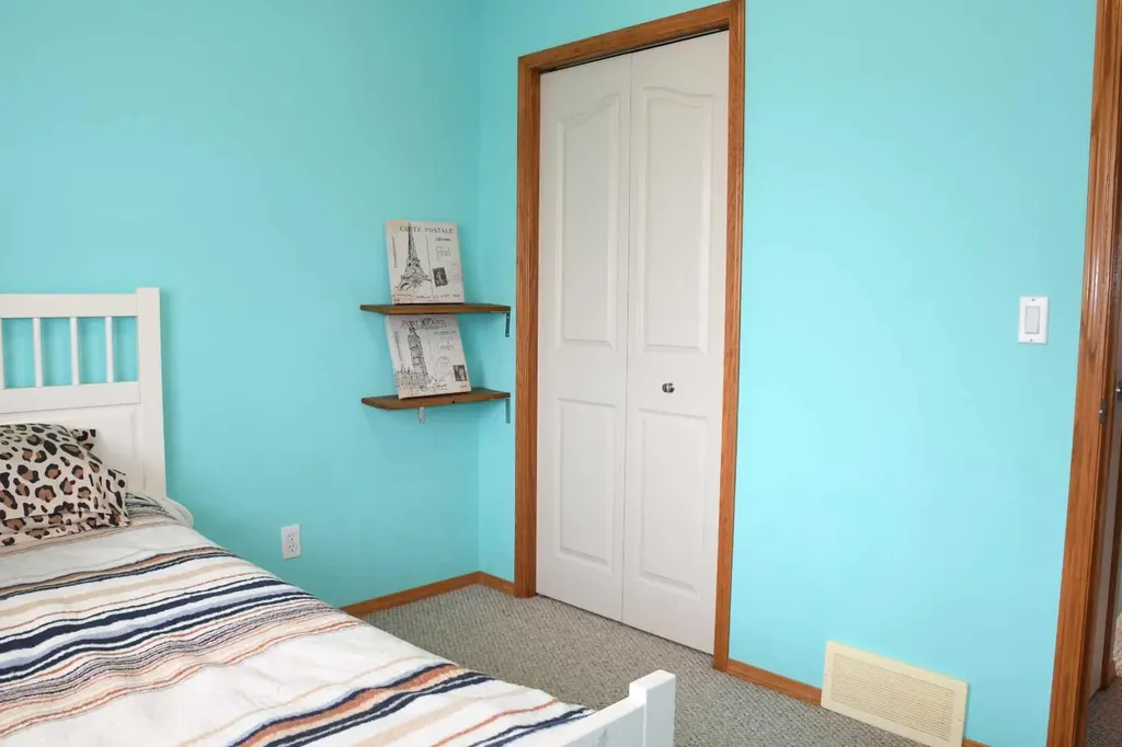 66 Cramond Circle SE Calgary AB T3M 1E6
