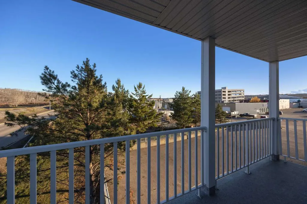 10217 Queen Street Fort Mcmurray AB T9H 5S5