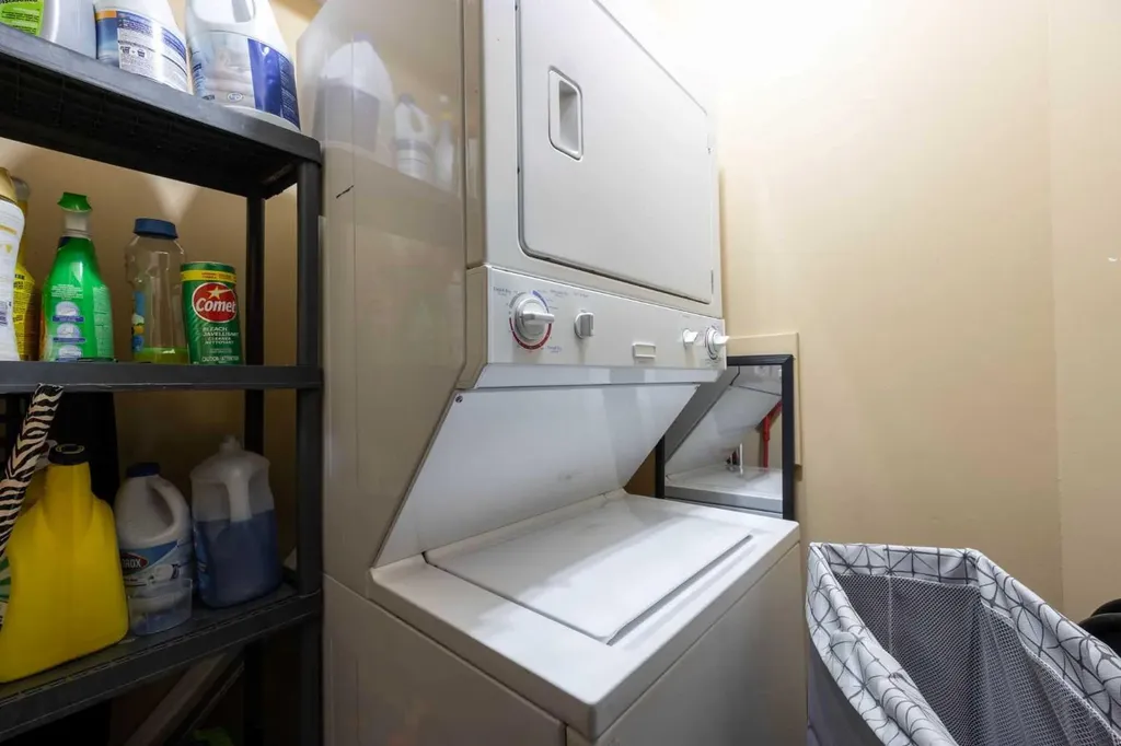 10217 Queen Street Fort Mcmurray AB T9H 5S5