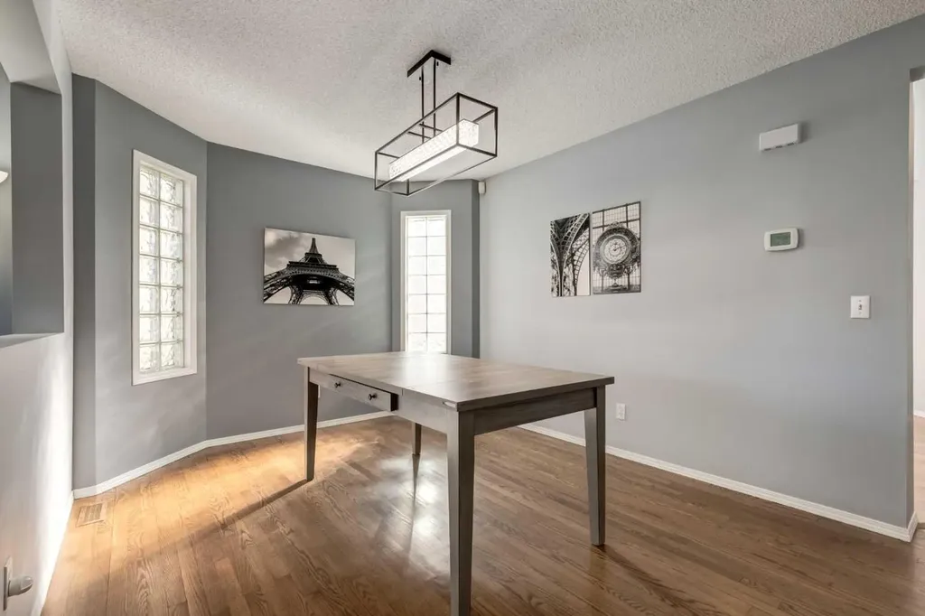 161 Douglas Ridge Place SE Calgary AB T2Z 2T3