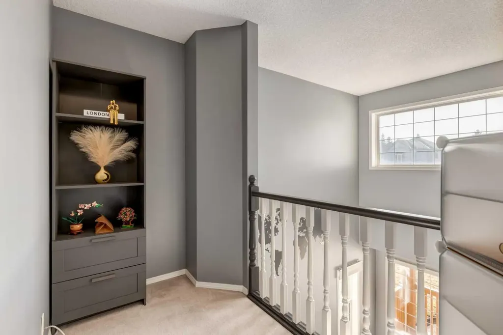 161 Douglas Ridge Place SE Calgary AB T2Z 2T3