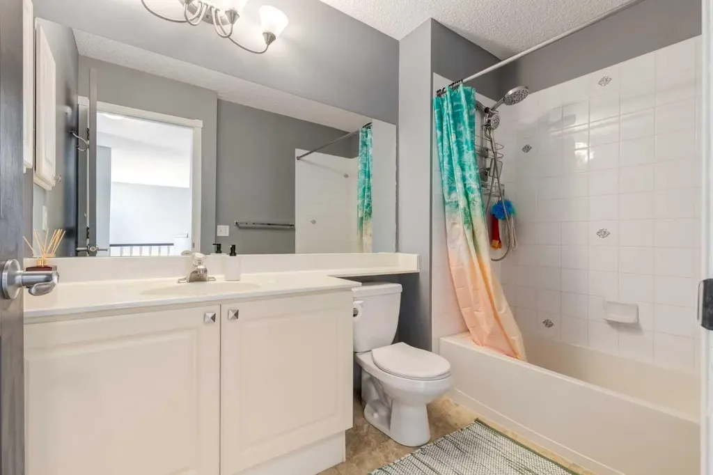 161 Douglas Ridge Place SE Calgary AB T2Z 2T3
