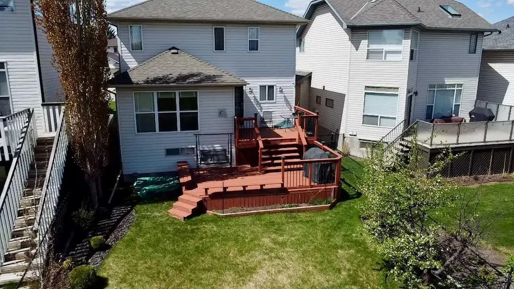 161 Douglas Ridge Place SE Calgary AB T2Z 2T3