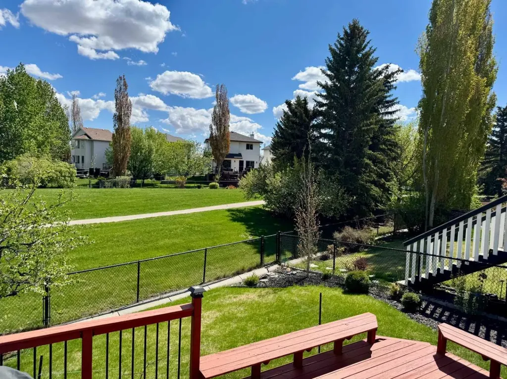 161 Douglas Ridge Place SE Calgary AB T2Z 2T3