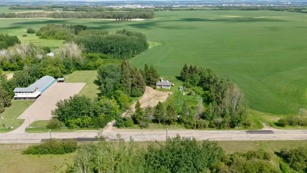 38541 Range Road 283 Rural Red Deer County AB T4E 0M1