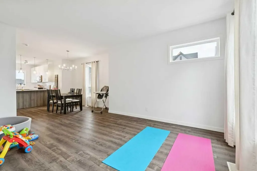 850 Belmont Drive SW Calgary AB T2X4A6