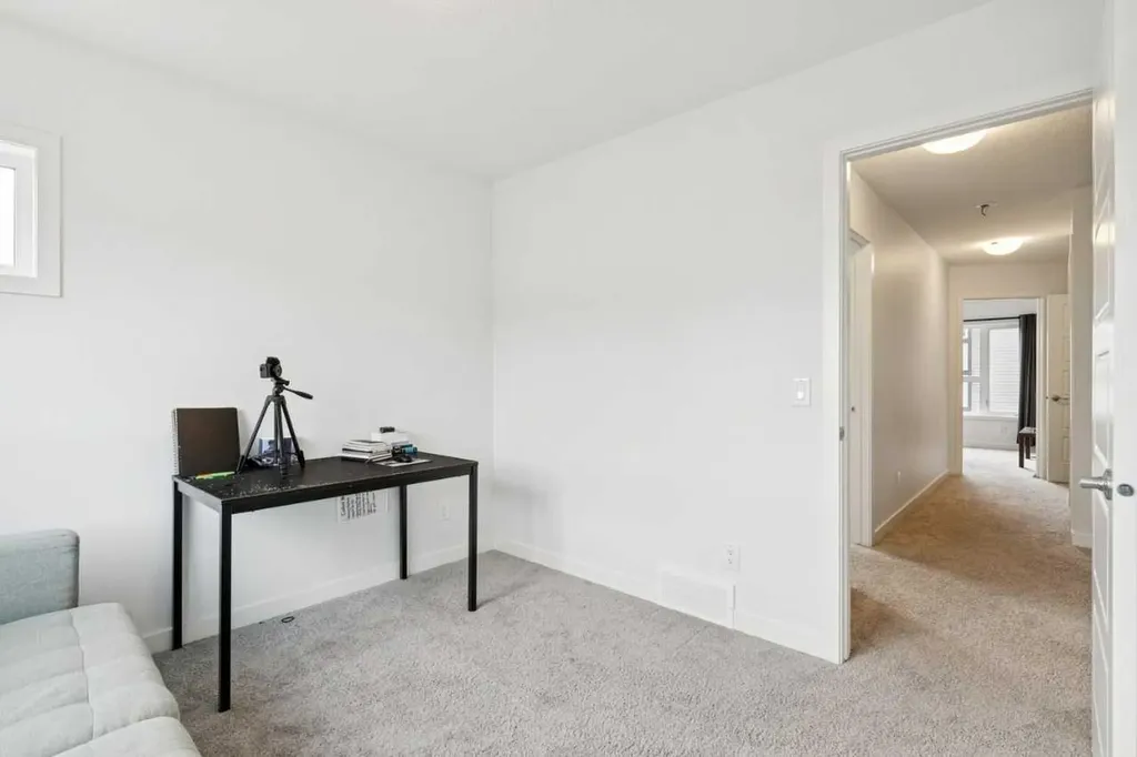 850 Belmont Drive SW Calgary AB T2X4A6