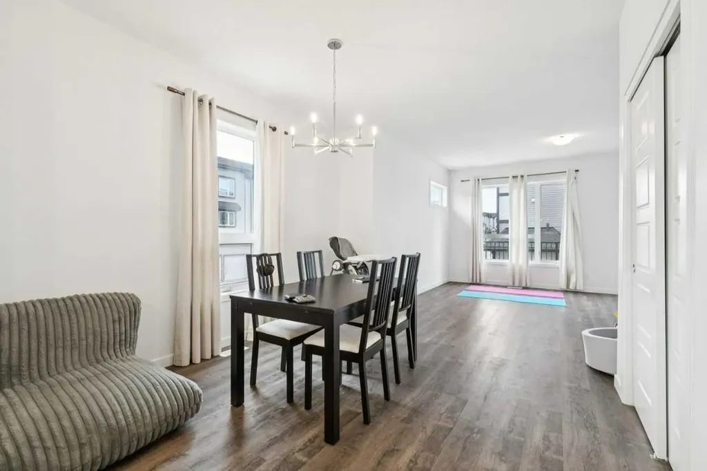 850 Belmont Drive SW Calgary AB T2X4A6