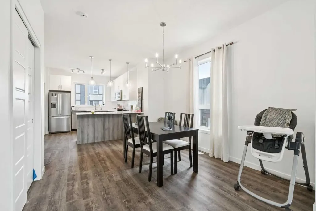 850 Belmont Drive SW Calgary AB T2X4A6
