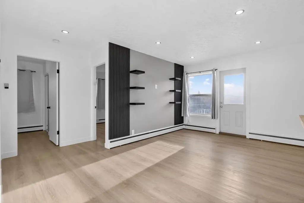 2020 16 Avenue NW Calgary AB T2m0m1