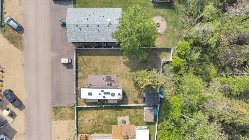 41310 Range Road 282 Range Rural Lacombe County AB T4L2N3