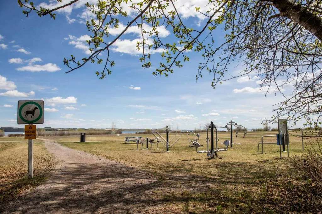 12030 Twp Road 422 Rural Ponoka County AB T0C 2J0